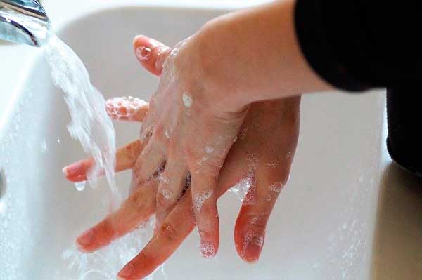 Manera correcta de lavarse las manos